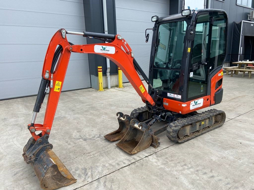 Kubota KX 019-4 - Μίνι εκσκαφέας: φωτογραφία 3 Kubota KX 019-4 - Μίνι εκσκαφέας: φωτογραφία 3