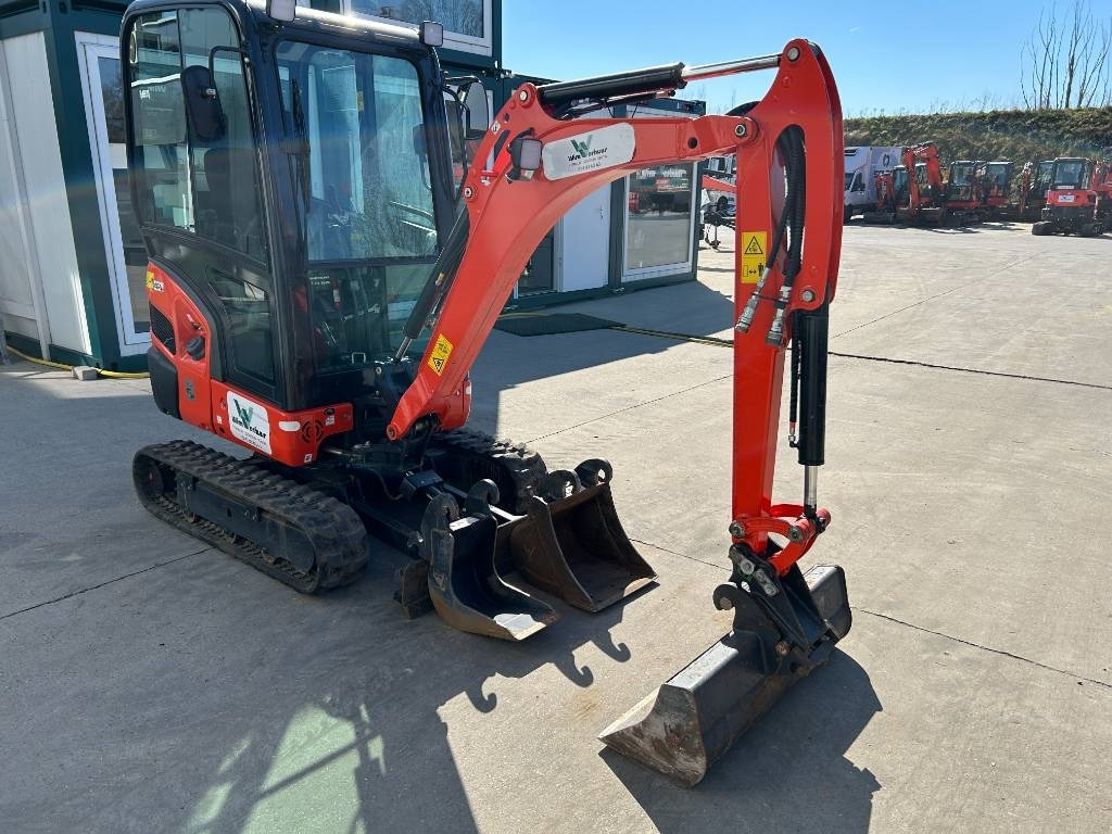 Kubota KX 019-4 - Μίνι εκσκαφέας: φωτογραφία 3 Kubota KX 019-4 - Μίνι εκσκαφέας: φωτογραφία 3
