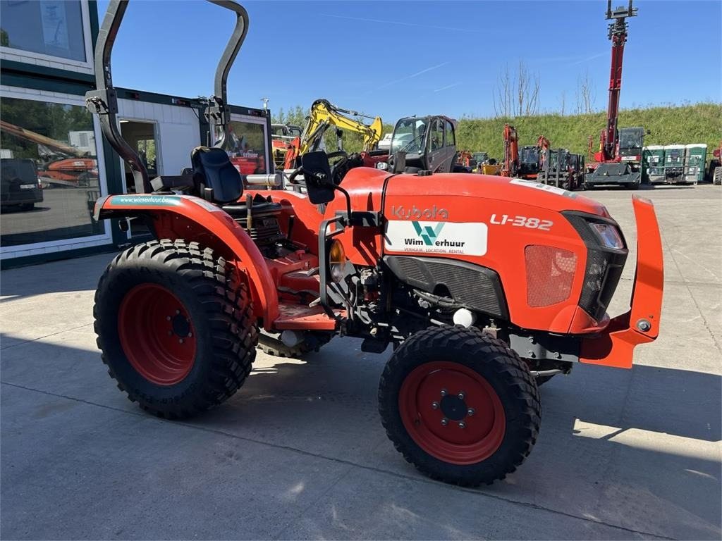 Kubota L1-382 (5283) - Δημοτικό τρακτέρ: φωτογραφία 4 Kubota L1-382 (5283) - Δημοτικό τρακτέρ: φωτογραφία 4