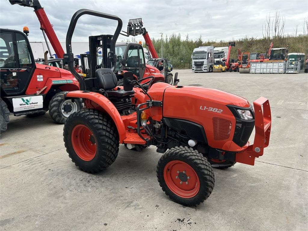 Kubota L1-382 (7325) - Δημοτικό τρακτέρ: φωτογραφία 2 Kubota L1-382 (7325) - Δημοτικό τρακτέρ: φωτογραφία 2