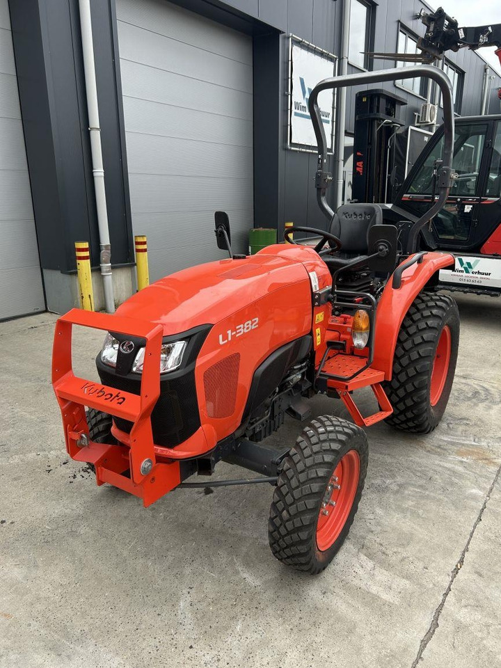 Kubota L1-382 (7325) - Δημοτικό τρακτέρ: φωτογραφία 5 Kubota L1-382 (7325) - Δημοτικό τρακτέρ: φωτογραφία 5