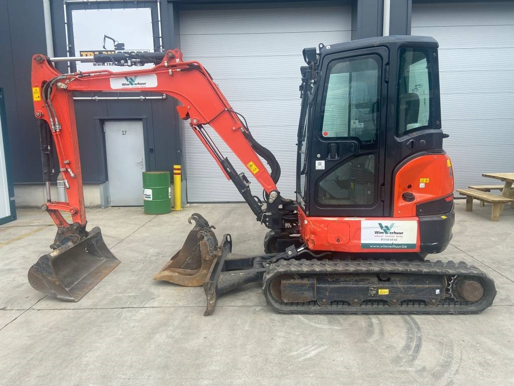 Kubota U 36-4 - Μίνι εκσκαφέας: φωτογραφία 1 Kubota U 36-4 - Μίνι εκσκαφέας: φωτογραφία 1