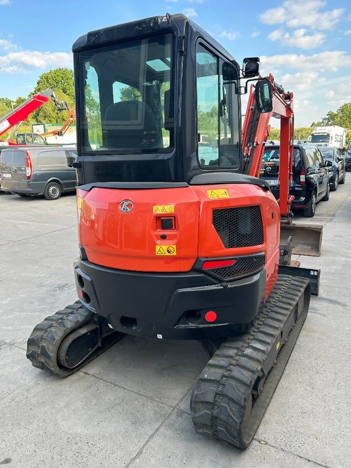Kubota U 36-4 - Μίνι εκσκαφέας: φωτογραφία 5 Kubota U 36-4 - Μίνι εκσκαφέας: φωτογραφία 5