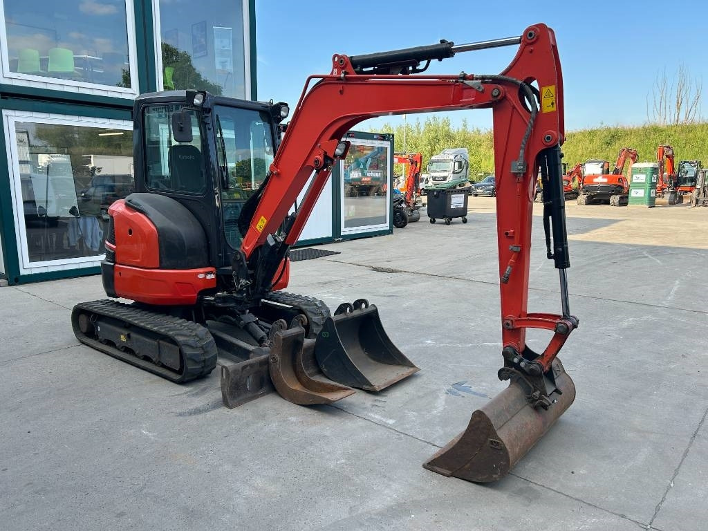 Kubota U 36-4 - Μίνι εκσκαφέας: φωτογραφία 3 Kubota U 36-4 - Μίνι εκσκαφέας: φωτογραφία 3