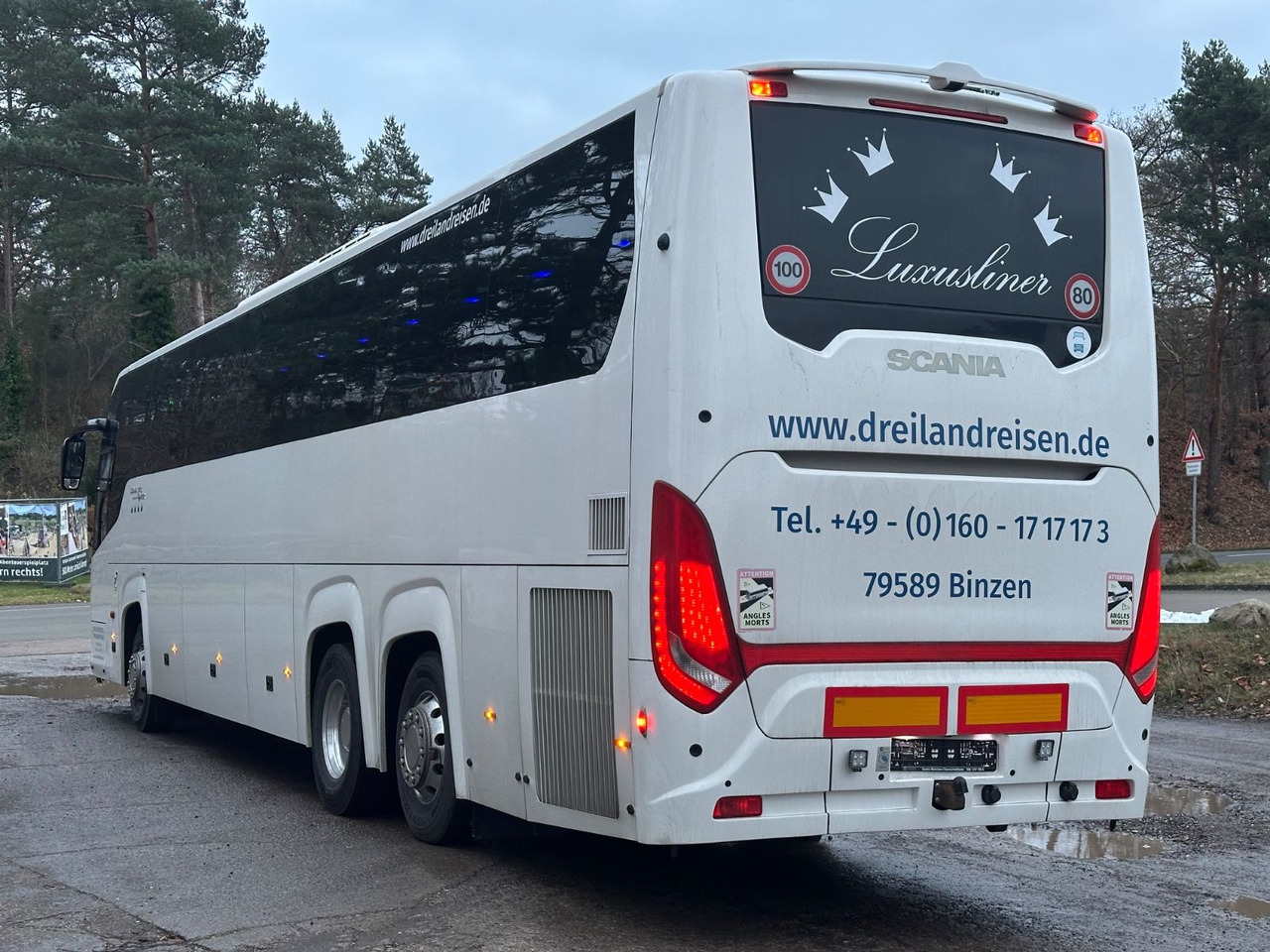 Scania Touring HD Higer 6X2 (86 tKm*59 Sitze) - Πούλμαν: φωτογραφία 2 Scania Touring HD Higer 6X2 (86 tKm*59 Sitze) - Πούλμαν: φωτογραφία 2
