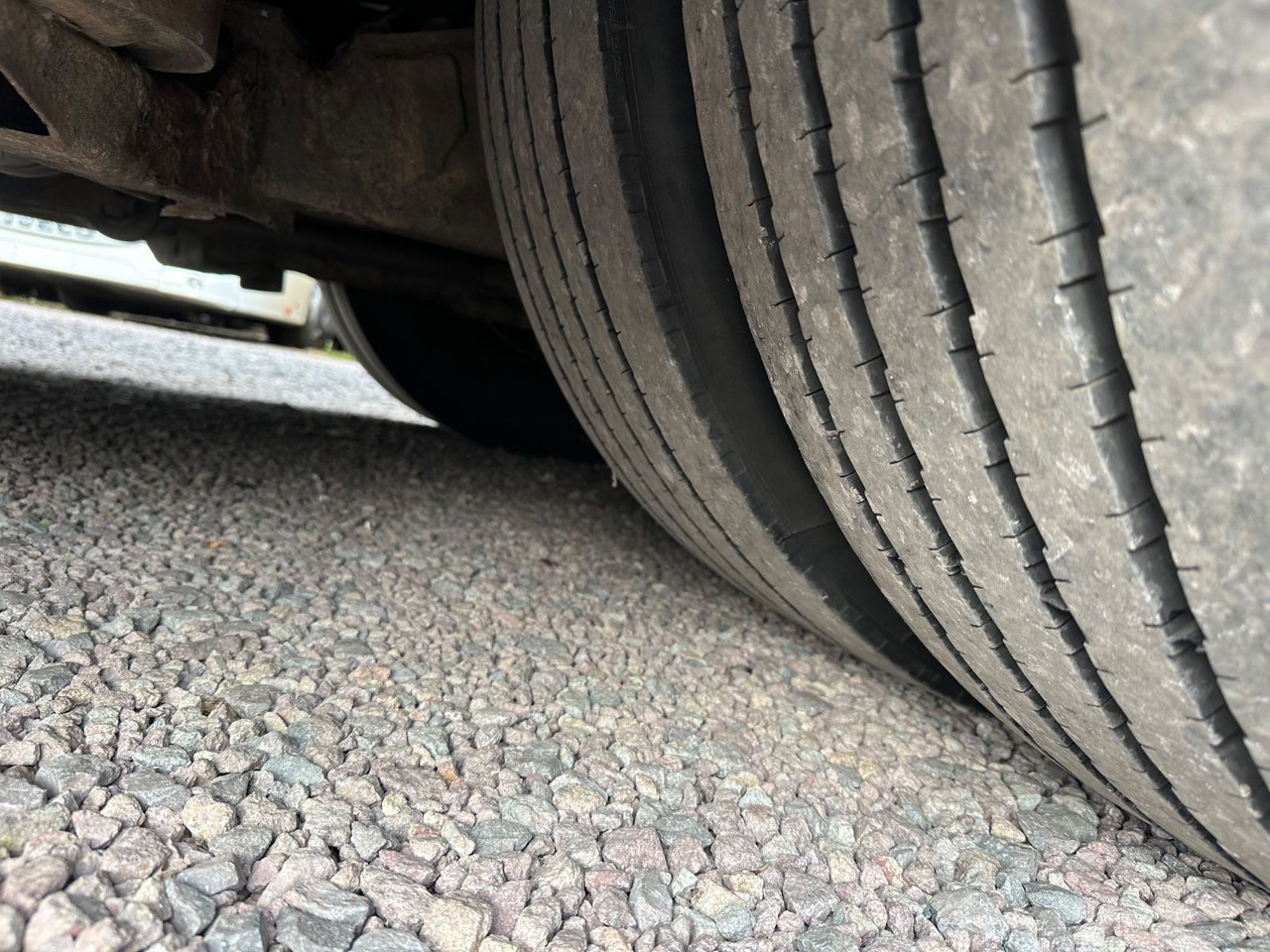 Setra S 315 UL (56 Sitze*Klima*Schalt*TOP) - Προαστιακό λεωφορείο: φωτογραφία 3 Setra S 315 UL (56 Sitze*Klima*Schalt*TOP) - Προαστιακό λεωφορείο: φωτογραφία 3