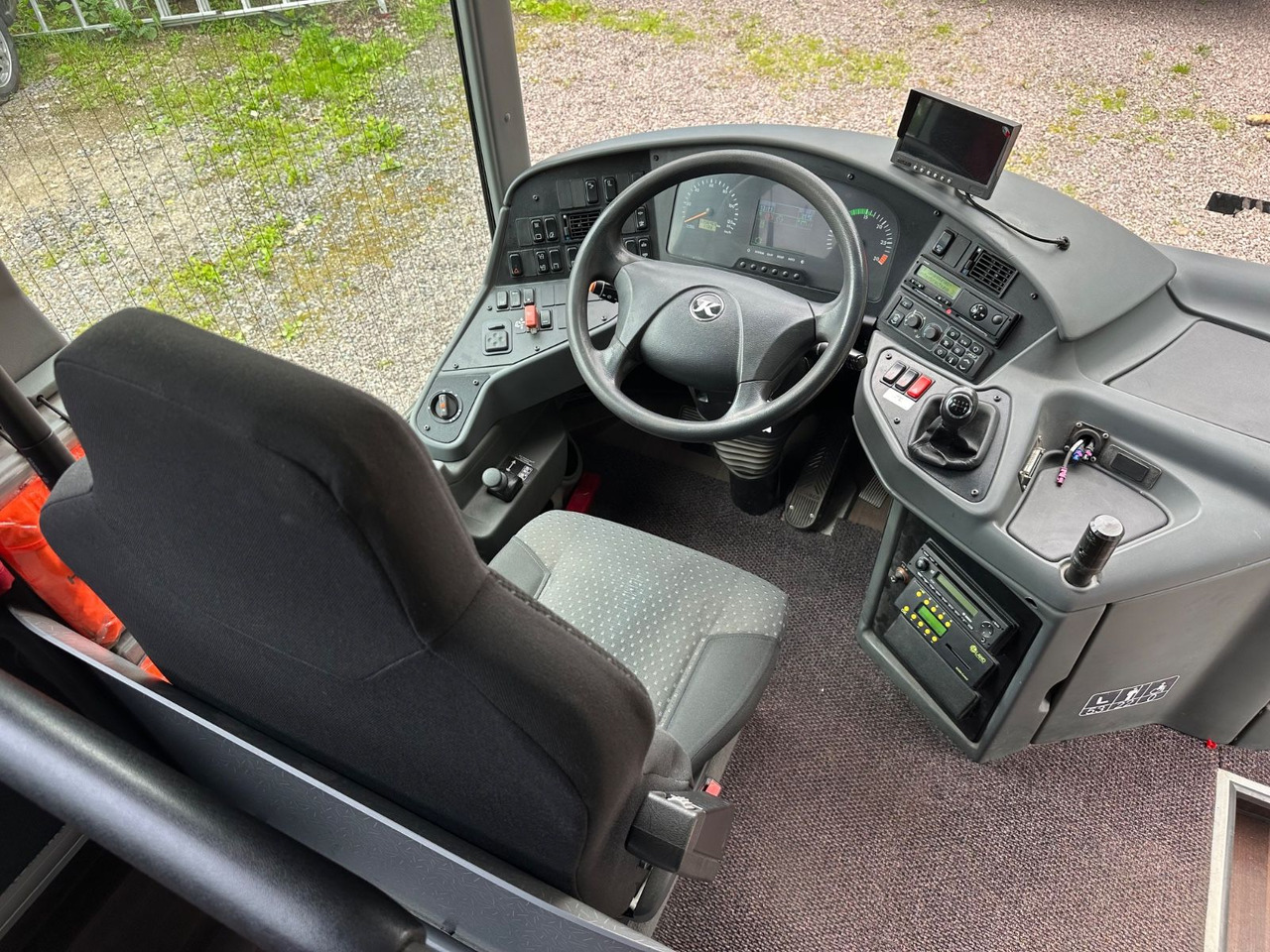 Setra S 415 UL Business (54 SchlafSitze*Klima)UL-GT - Προαστιακό λεωφορείο: φωτογραφία 5 Setra S 415 UL Business (54 SchlafSitze*Klima)UL-GT - Προαστιακό λεωφορείο: φωτογραφία 5
